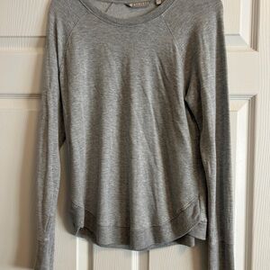 Athleta Gray Long Sleeve Women's Top/light sweatshirt